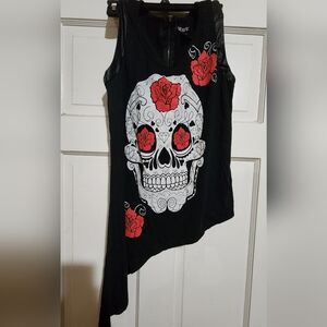 Black Skull Graphic Tank Top